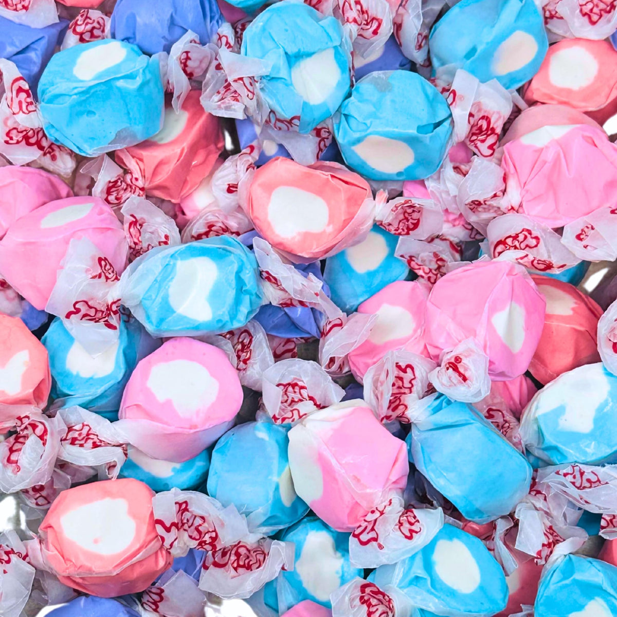Assortit Berries & Creme Taffy Blueberry Bundle offers a creamy chew for party snacking