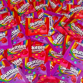 Assortit Skittles Gummies Mix fun-size packs ideal for sharing at parties