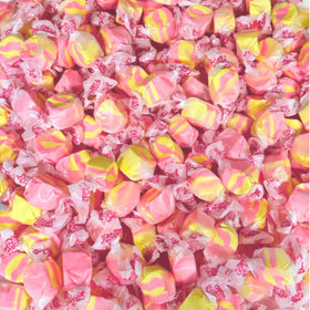 Assortit strawberry banana taffy 1lb bag; ideal for sharing at parties.