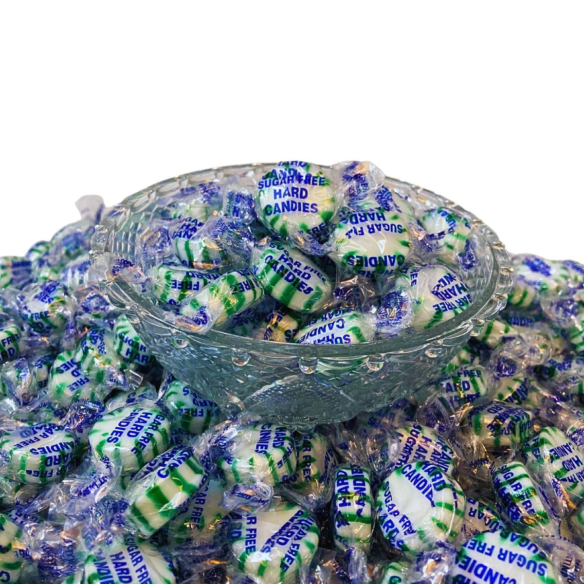 Keto-friendly Assortit sugar-free spearmint mints for snack time