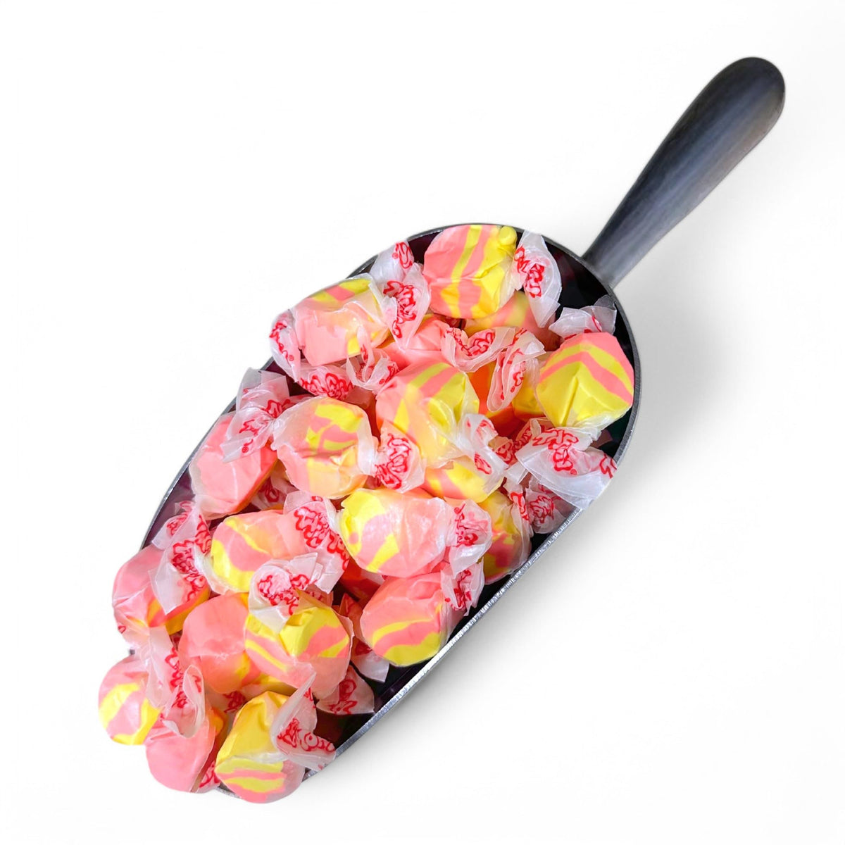Assortit taffy: individually wrapped pieces ensure freshness for on-the-go snacking.