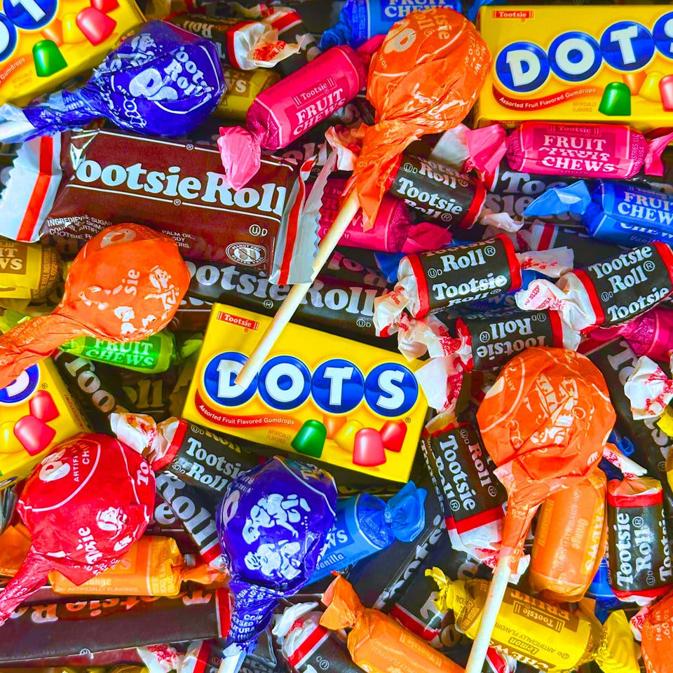 Assortit Tootsie Roll sampler, assorted treats for gatherings.
