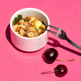 Ati Manel canned octopus in garlic sauce, convenient for quick dishes.