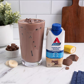 Ingredients panel on Atkins shake illustrating fiber and vitamins included