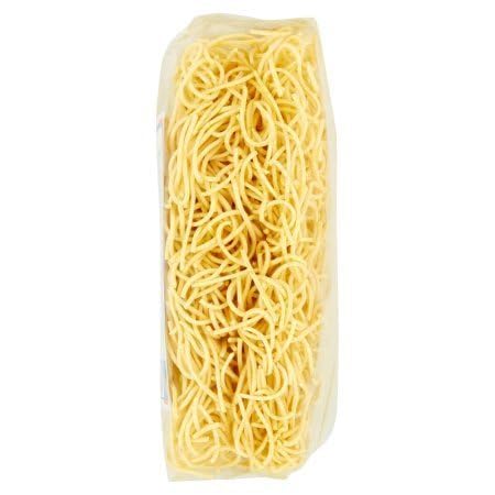 ATOTOP Excellent Pancit Canton noodles close-up texture, silky strands.
