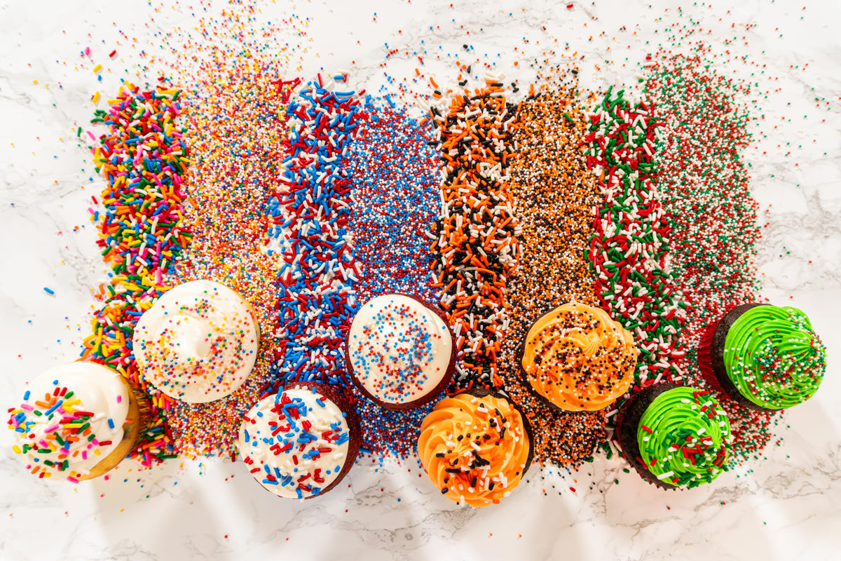 Bakerpan Patriotic Jimmies used for cake decorating with easy, eye-catching garnishes.