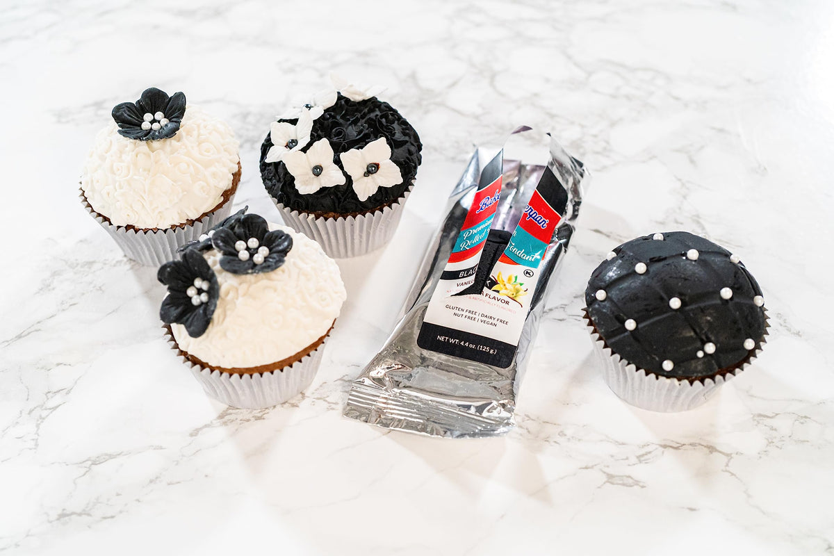 Bakerpan vanilla fondant helps you achieve a polished finish on celebratory desserts.