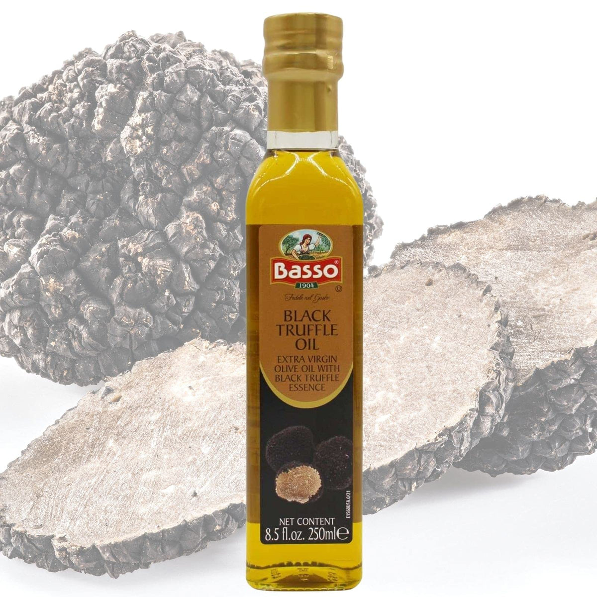 BASSO 1904 pour preview demonstrates drizzle-ready finishing oil for dishes