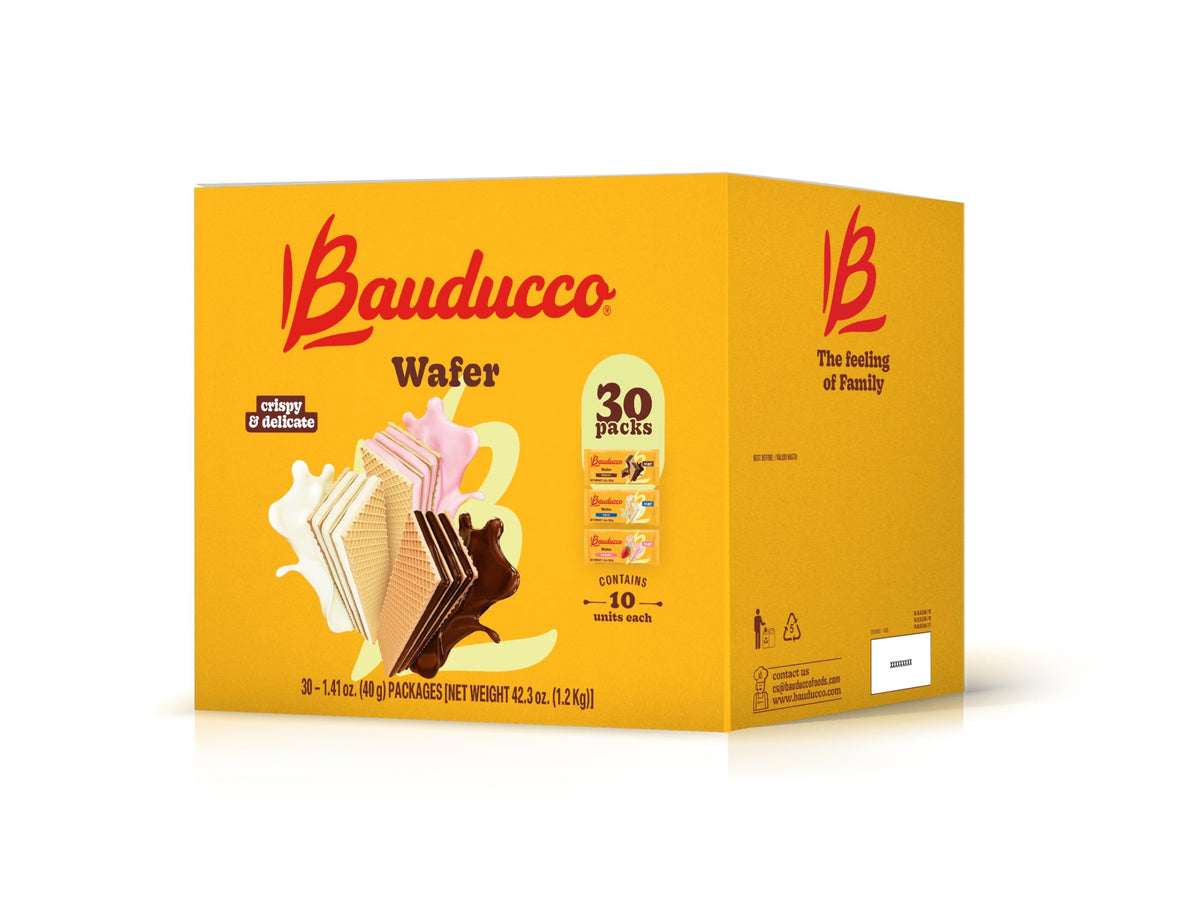 Bauducco wafer single-serve box with chocolate, vanilla, and strawberry flavors for quick snacks.