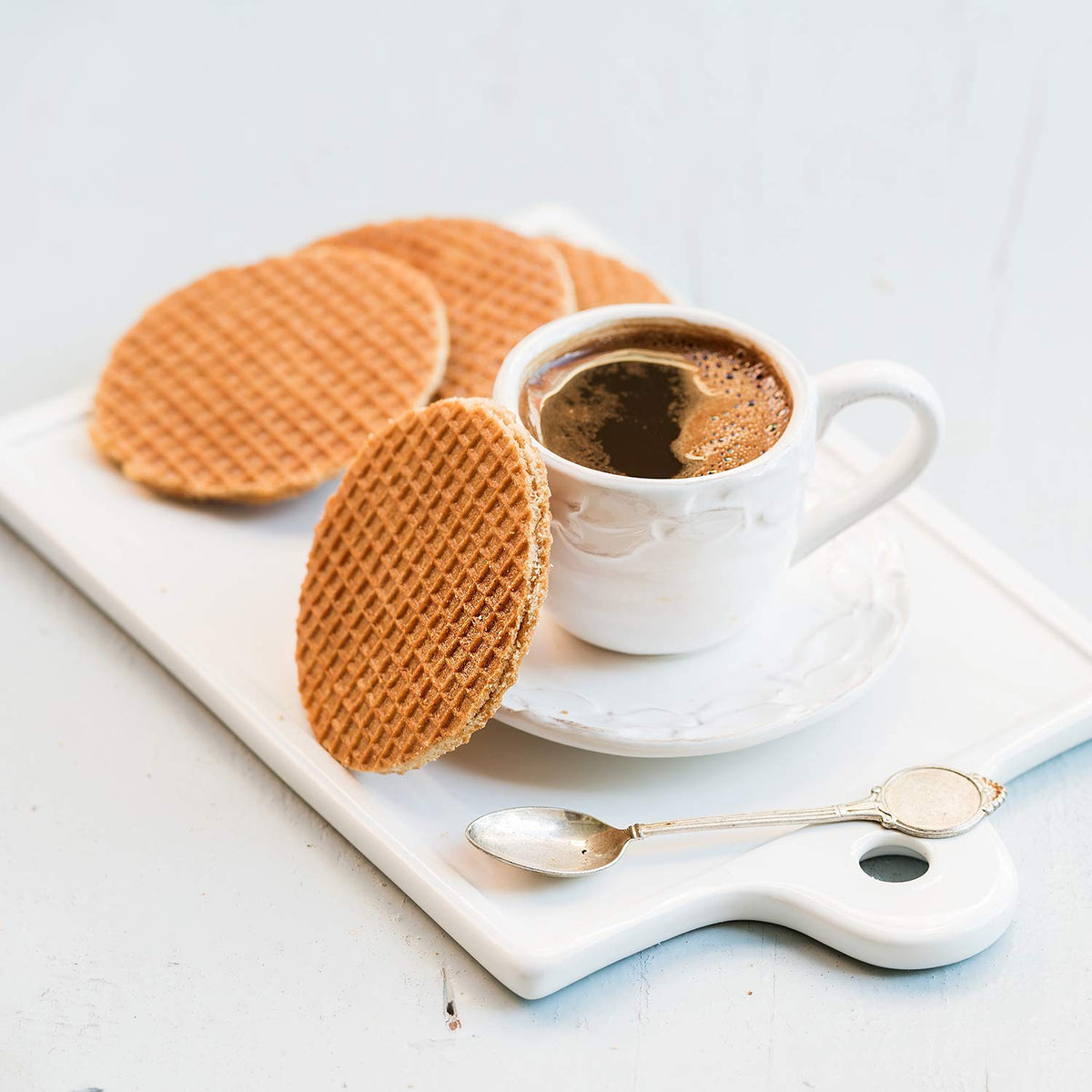 Bean Around The World Classic Tiramisu pod — dessert-inspired flavor for a luxurious pick-me-up
