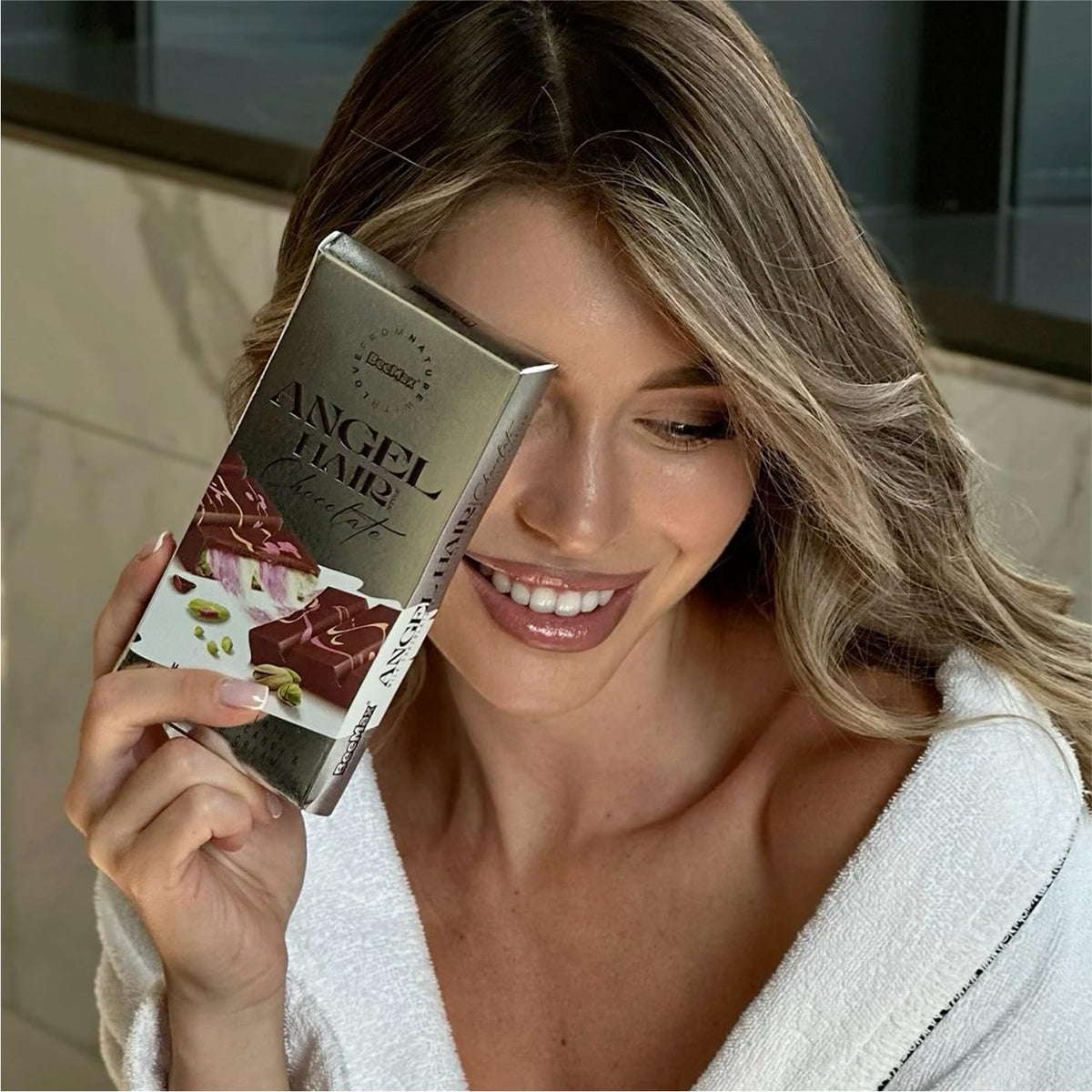 BEEMAX handcrafted-milk-chocolate showcases artisan craft, great for gifting