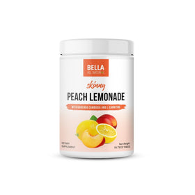 Bella All Natural Skinny Lemonade Peach bottle pour shows refreshing, low-calorie hydration.