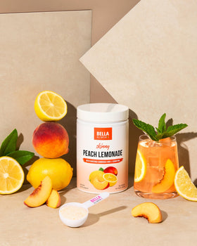 Bella All Natural Skinny Lemonade Peach served as a refreshing picnic beverage idea.