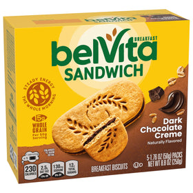 Belvita pairing idea with yogurt and fruit for a balanced breakfast.