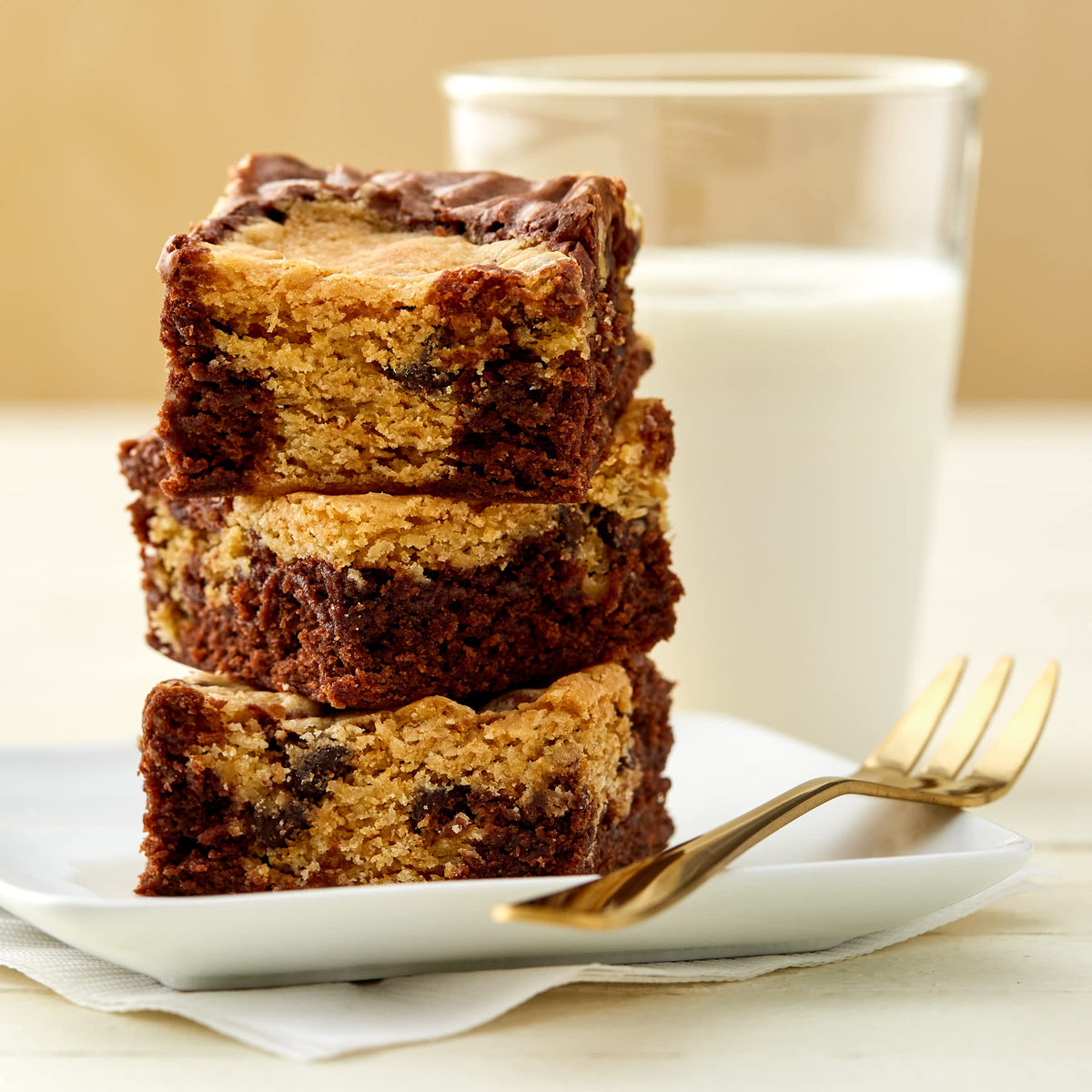 Betty Crocker Delights cookie brownie bar dry-mix ingredients, simple bake for weeknights.
