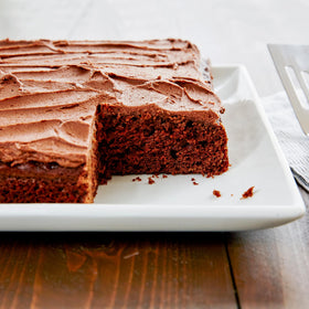 Betty Crocker frosting-ready cake slice prepared for serving.