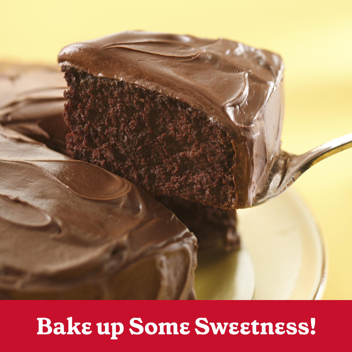 Betty Crocker gluten-free Devil's Food Cake Mix back-of-box showing simple steps.
