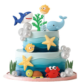 BHNKGZNA shark cake topper adds vivid ocean flair to birthday cakes.