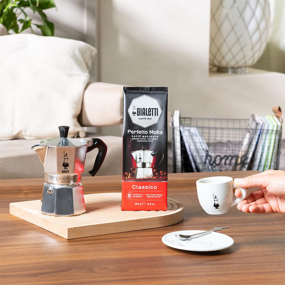 Bialetti Classico 251 g packaging showcases premium beans.