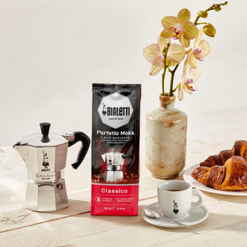 Bialetti Classico ground coffee optimized for creamy, full-bodied extraction.