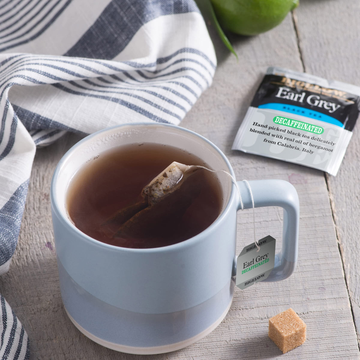 Bigelow decaffeinated Earl Grey box highlights six-pack convenience for daily tea rituals.