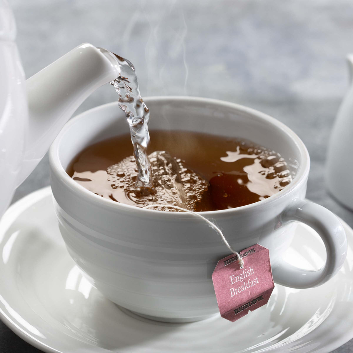 Bigelow English Breakfast tea bags in foil packaging preserve aroma.