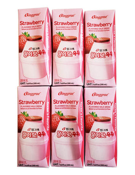 Binggrae Fresh Strawberry UHT Milk Pack 1 – creamy strawberry flavor for quick breakfasts