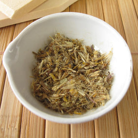 Birch & Meadow Arnica Flowers used as an ingredient in salve projects.