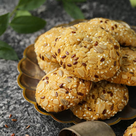 Birch & Meadow brown flax seeds used in baking as an egg substitute option