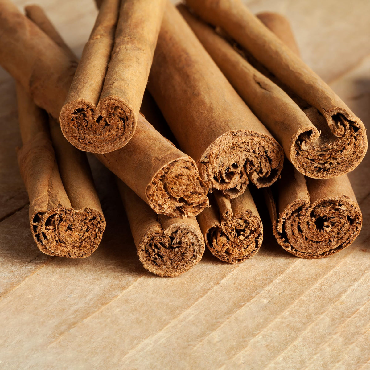Birch & Meadow Ceylon Cinnamon sticks used in potpourri for fragrance