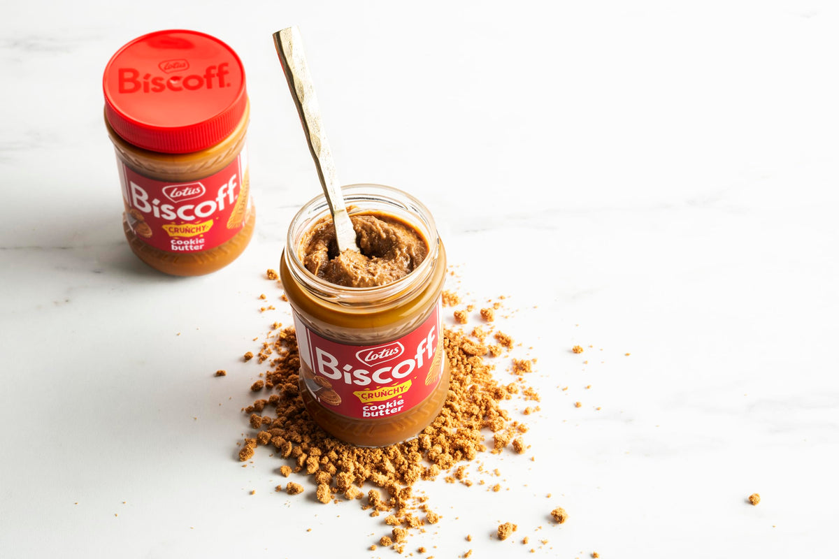 Biscoff Cookie Butter frosting layer on a holiday dessert.