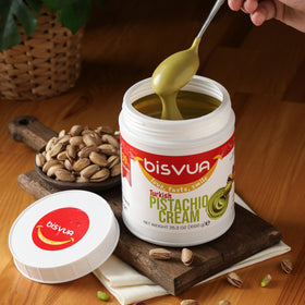 Vibrant green Bisvua Pistachio Cream 30 percent color ideal for macarons