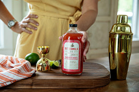 Label close-up highlighting natural ingredients and Italian inspiration.