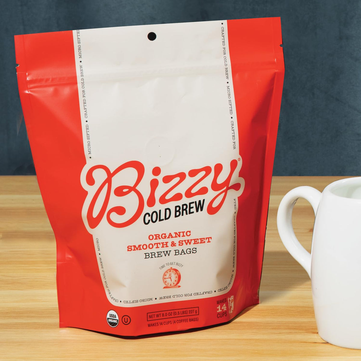 Bizzy 100% Arabica Central and South American beans offer balanced flavor