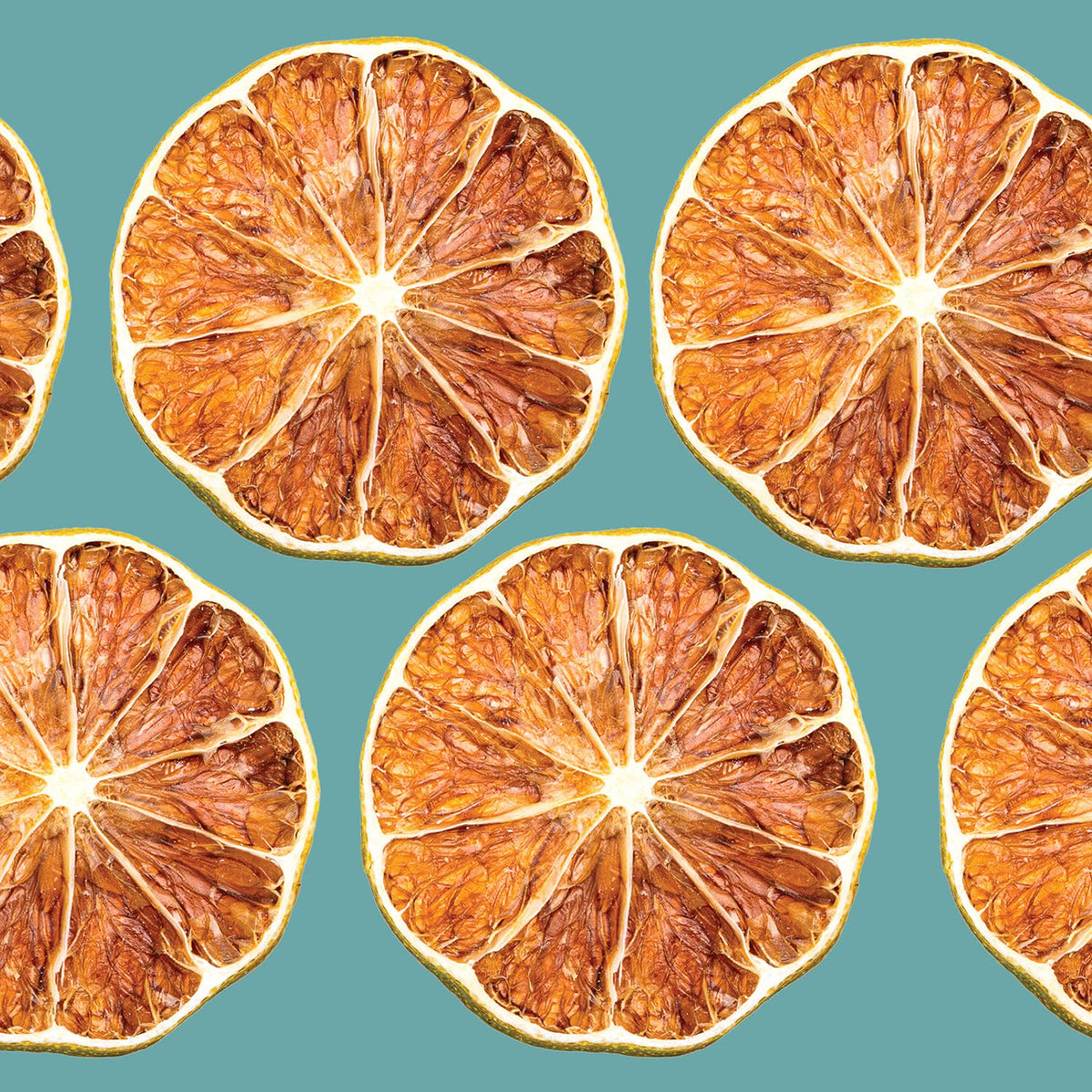 BlueHenry Dehydrated Lime Wheels cocktail garnish displays bright, citrus aroma.