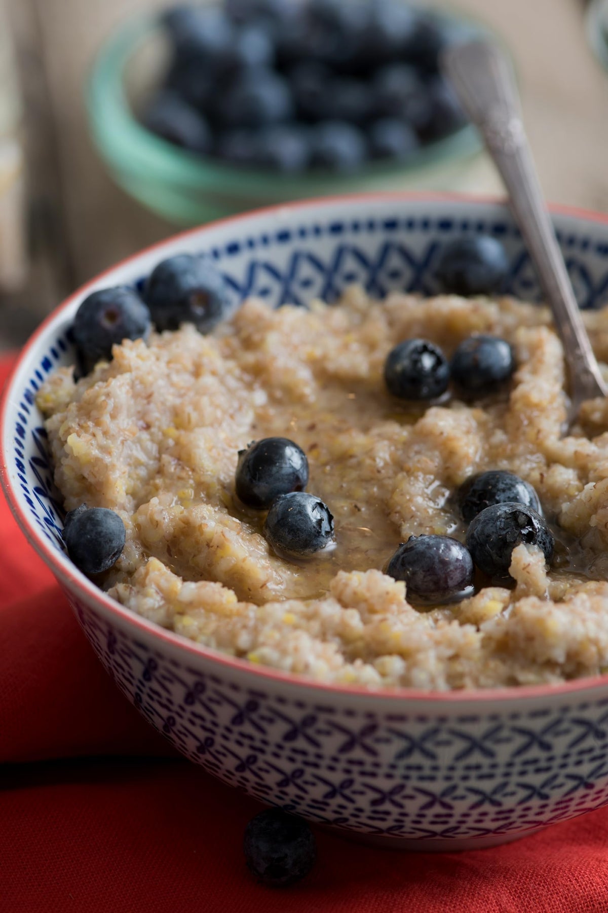 Bob's Red Mill 10 Grain Hot Cereal ingredients; stone milled grains and seeds.