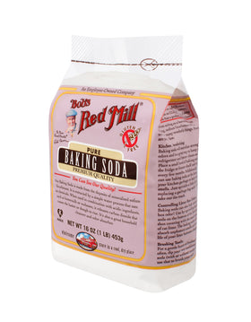 Bob's Red Mill Baking Soda for kitchen cleaning and home uses