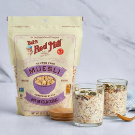 Bob’s Red Mill Gluten Free Muesli porridge steaming for a comforting hot breakfast.