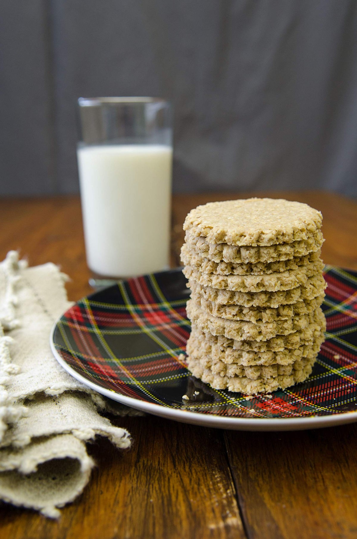 Bob's Red Mill gluten free Scottish oatmeal fiber information panel