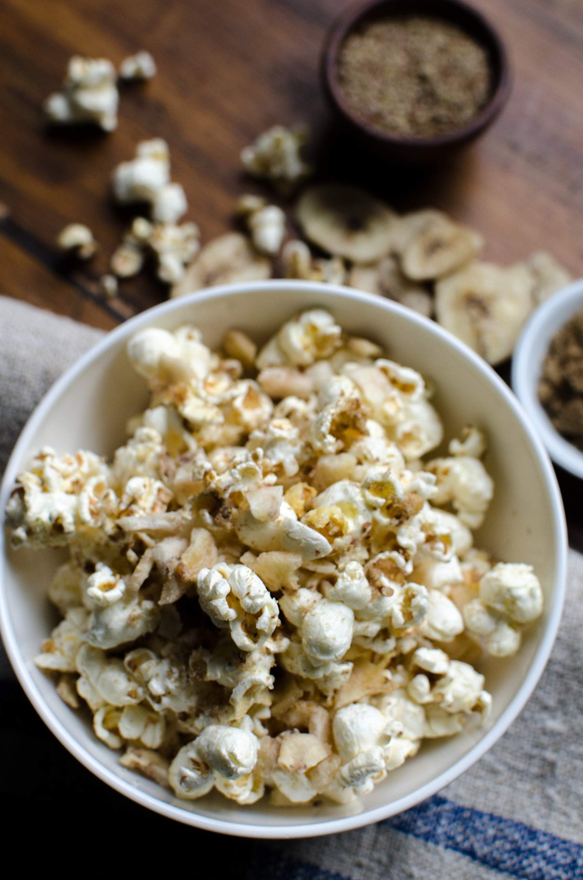 Bob's Red Mill White Popcorn on stovetop, deliciously crisp when popped