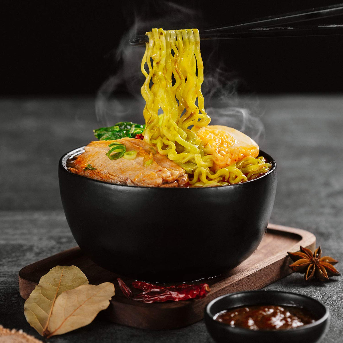 BOILING POINT plain noodles, ideal for customized sauces.