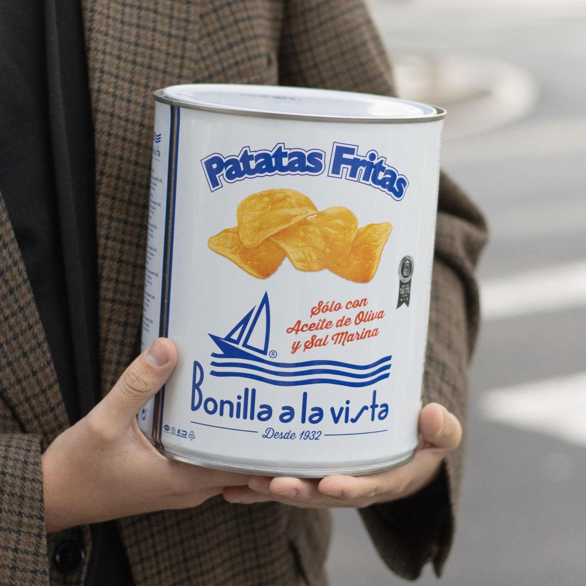 Bonilla a la Vista galician potatoes showcases authentic ingredients used in the chips