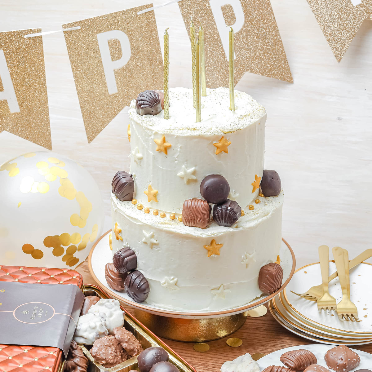 BONNIE AND POP Elegant gift tin makes a lasting keepsake.