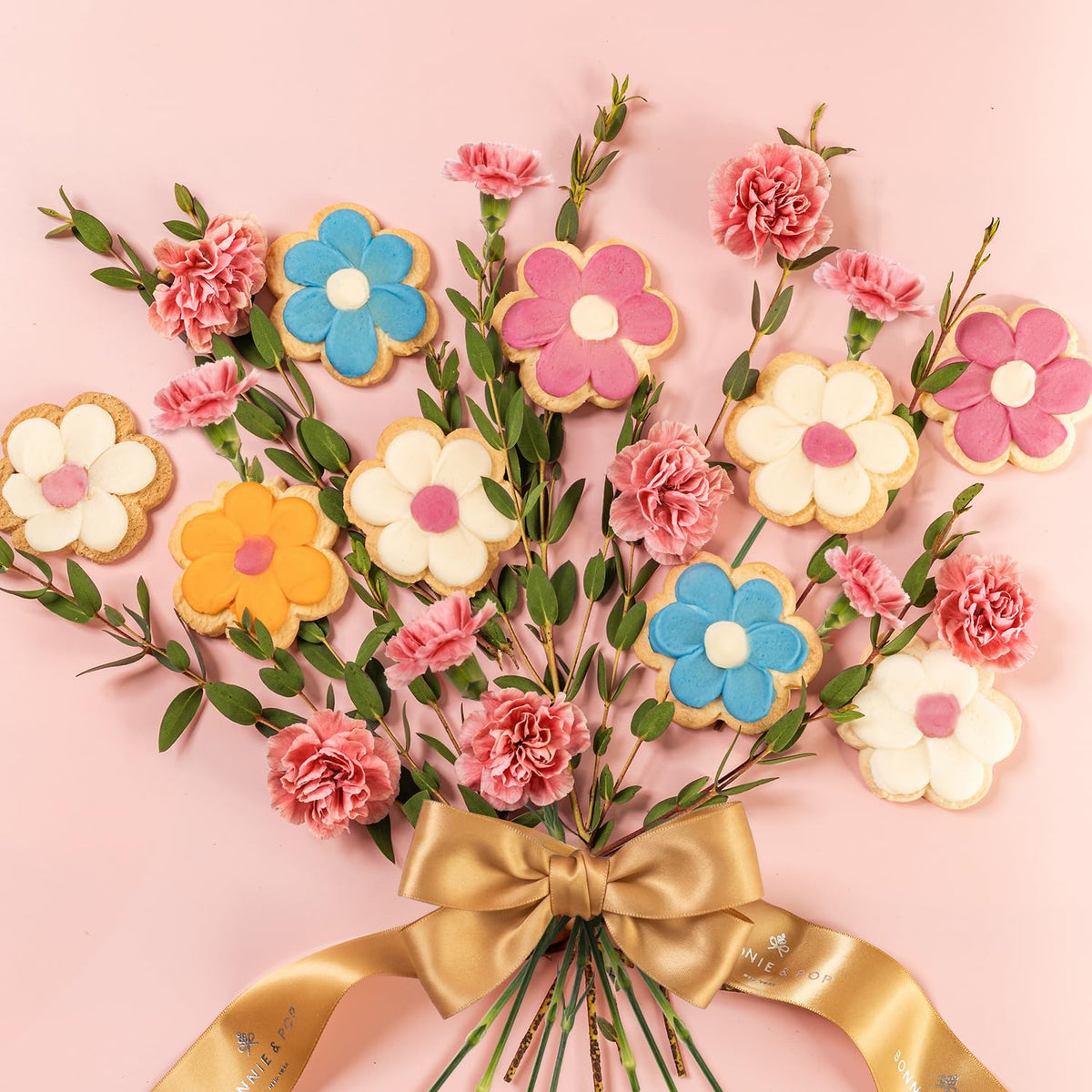 BONNIE AND POP gift-ready cookies ideal for Mother's Day.