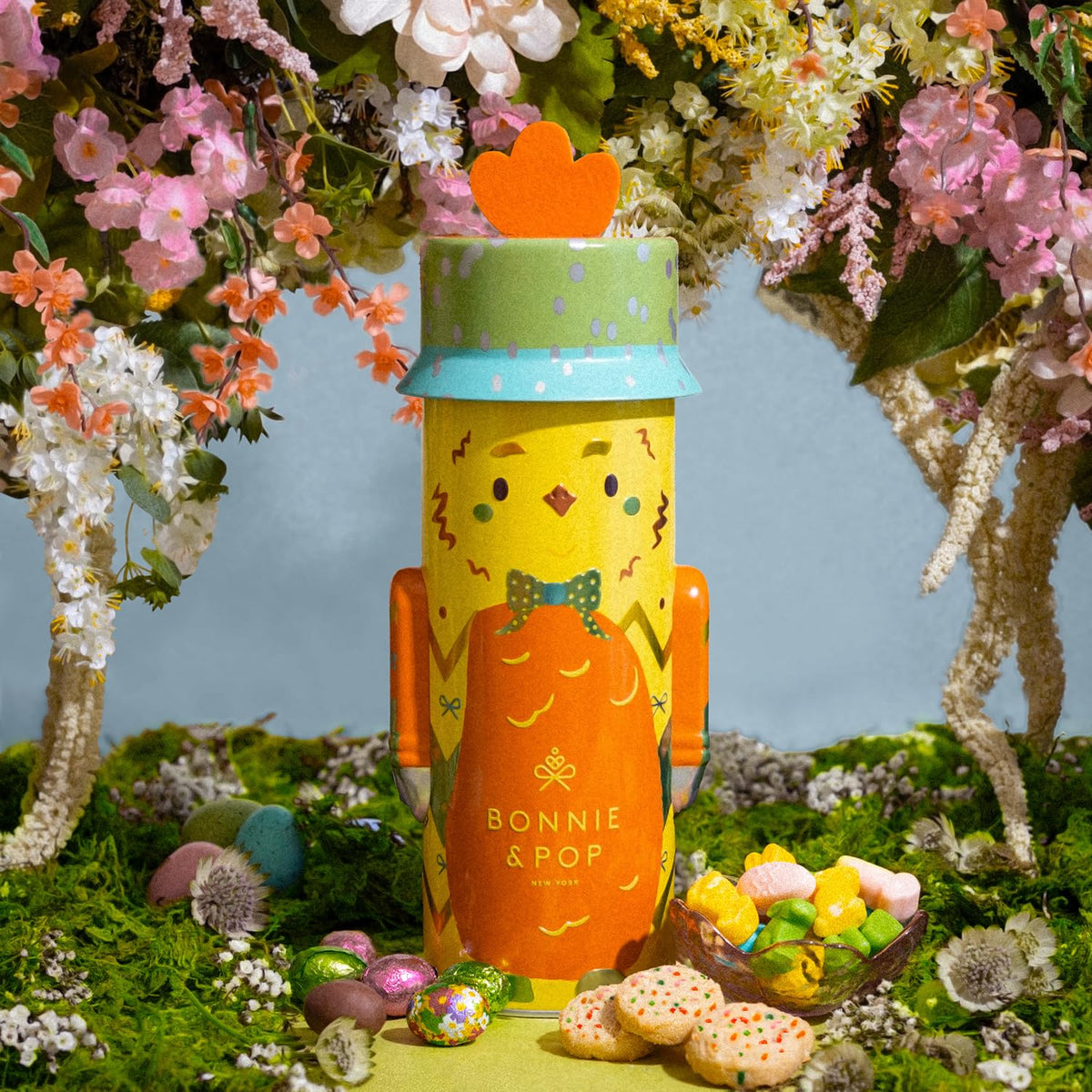 Bonnie and Pop spring shortbread cookies, buttery and melt-in-your-mouth indulgence.
