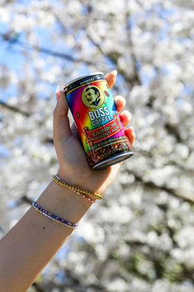 BOSS Rainbow Mountain provides 110 mg caffeine per serving for natural energy.