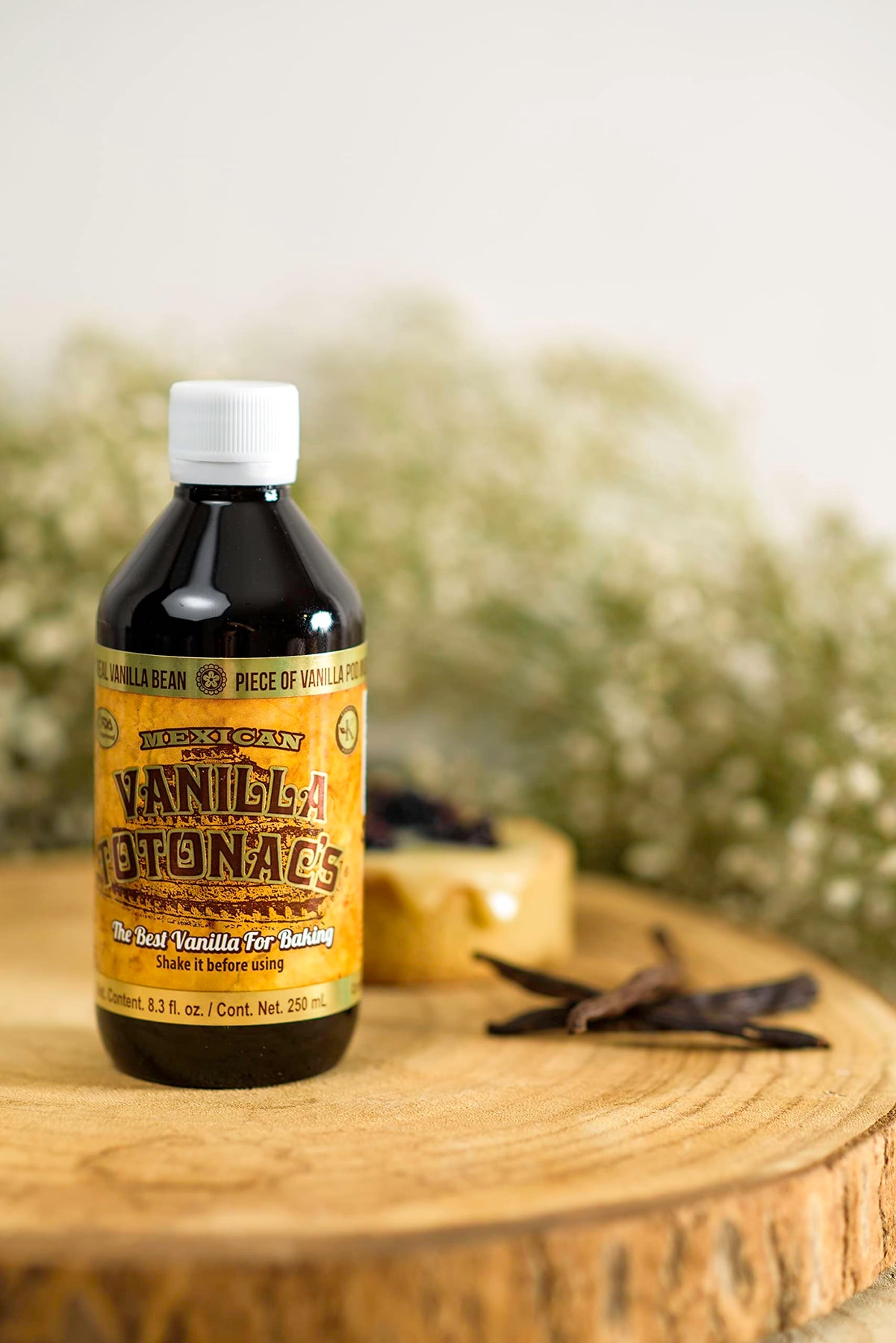 Botanas Tuky vanilla measuring spoon scene suggests precise flavoring