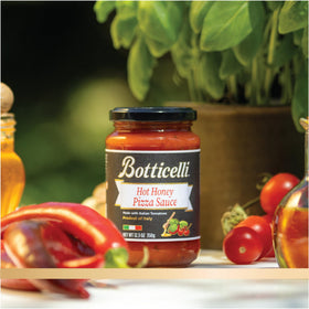 Low-carb friendly Botticelli sauce with reduced sugar for keto meals.