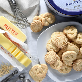 BREXONIC storage and serving ideas for holiday trays.