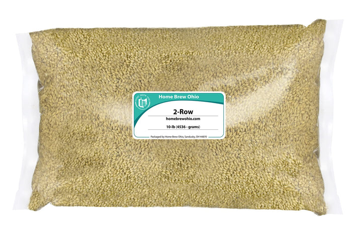 Briess 2-Row Brewers Malt base grain bag for versatile home brewing.